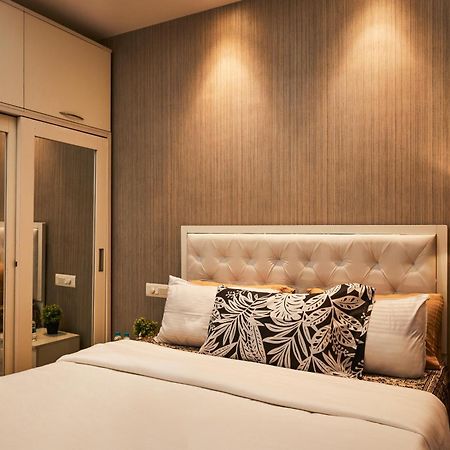 Zenia Luxury Suites And Serviced Apartments Bombaj Exteriér fotografie