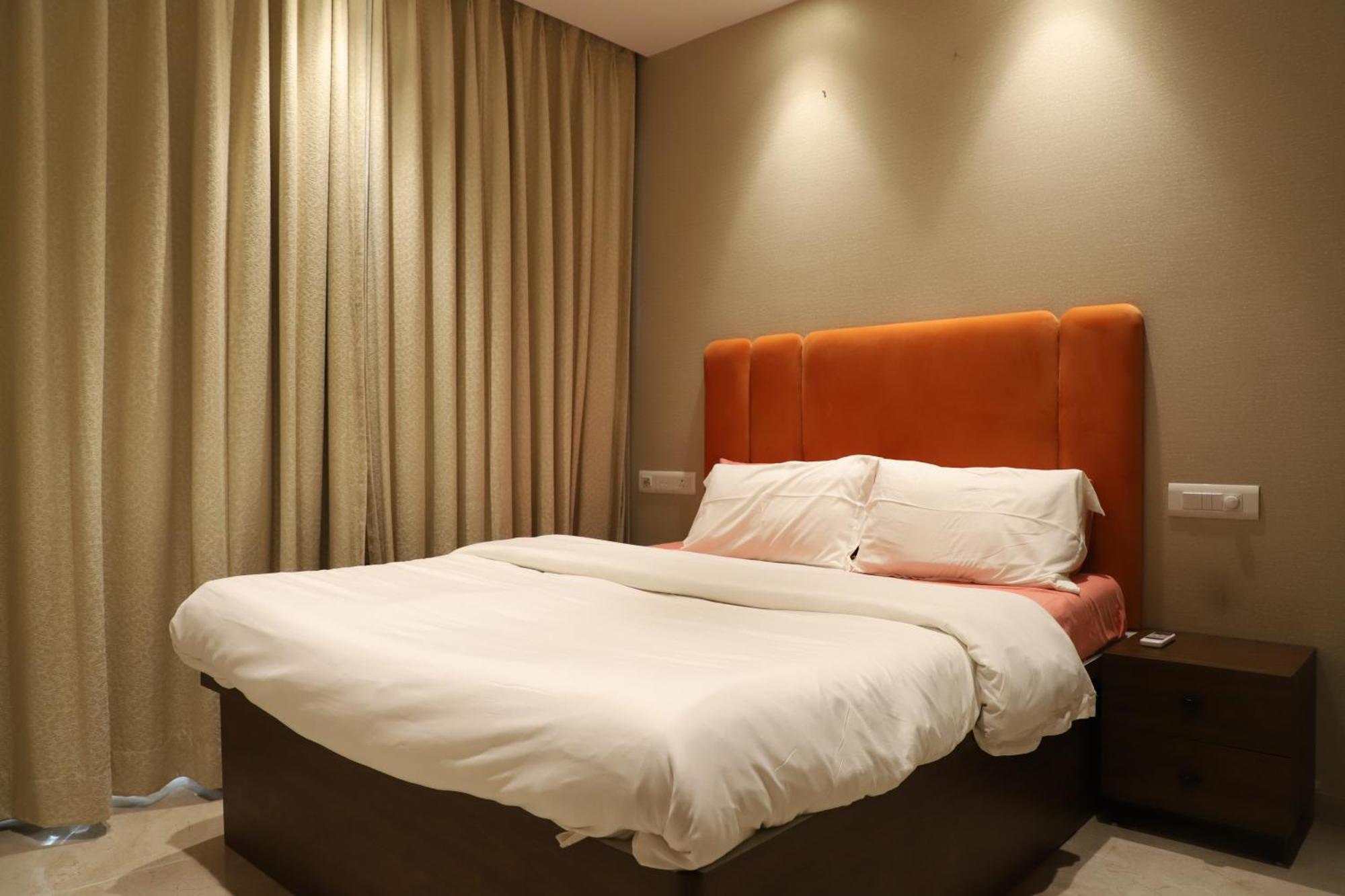 Zenia Luxury Suites And Serviced Apartments Bombaj Exteriér fotografie